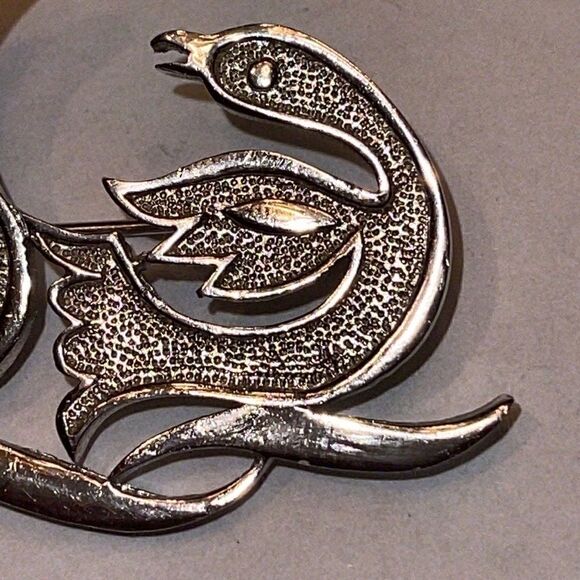 Crown Trifari dancing bird silver tone birds - Picture 9 of 11